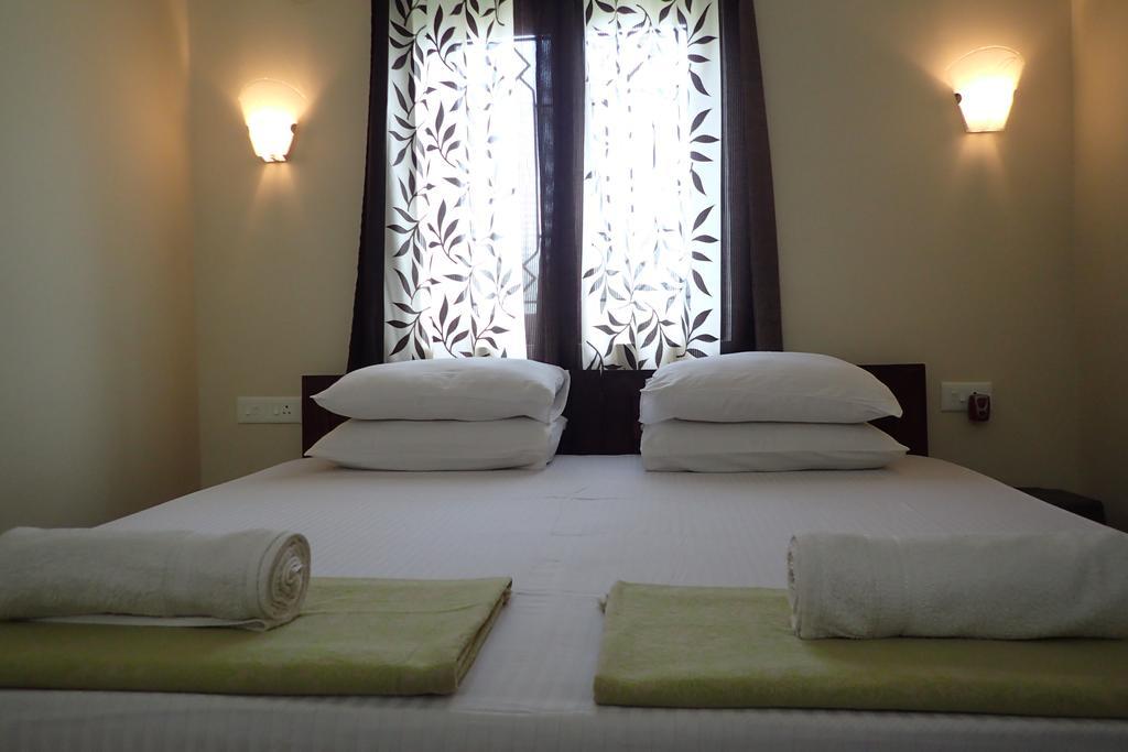Bella Guest House Calangute Esterno foto